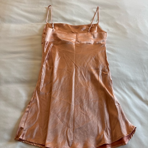 Princess Polly Satin Peach/Pink Champagne Shift Mini Dress - Picture 7 of 7
